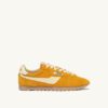 ZAPATILLAS WINDSPIN EN ANTE Y CUERO COLOR AMARILLO MINERAL Y COLINABO
