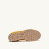 ZAPATILLAS WINDSPIN EN ANTE Y CUERO COLOR AMARILLO MINERAL Y COLINABO