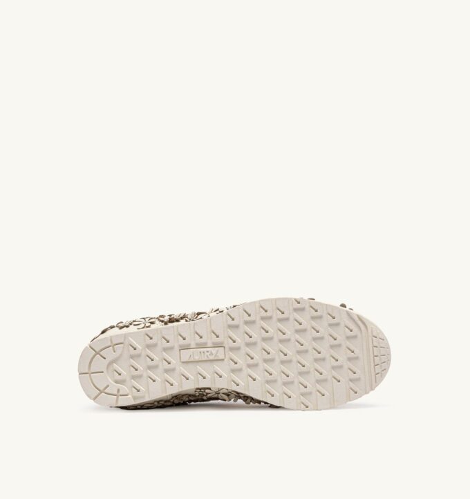 ZAPATILLAS WINDSPIN FLOWERS EN PIEL MARSHMALLOW ZAPATILLAS WINDSPIN FLOWERS EN PIEL MARSHMALLOW